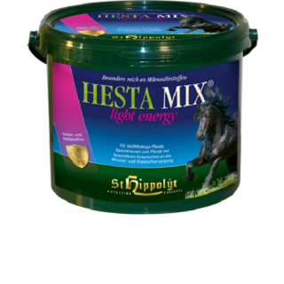 St. Hippolyt - Hesta Mix light energy - Schönes Fell ist kein Zufall - Pferdefutter  8 Kg Eimer